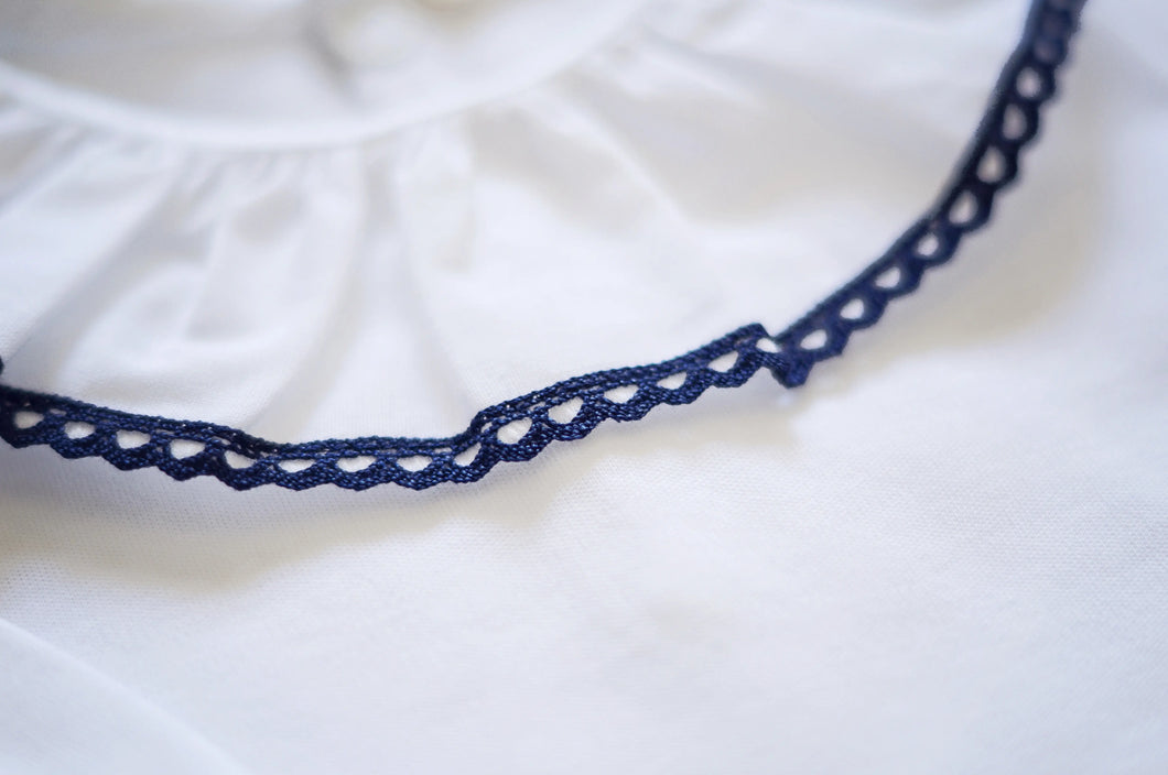 Gisela white with navy